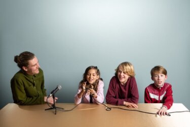 Dear T interviews voor nieuwe voorstelling