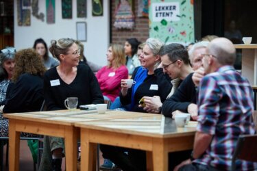 SBO en VSO scholen inspireren elkaar over cultuuronderwijs op Creatieve Kracht 2025 in Theater Zimihc Stefanus